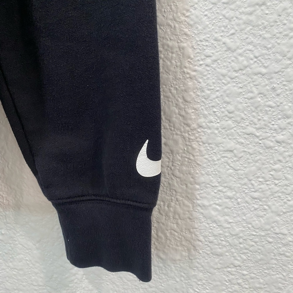 Nike Sweatshirt Boy’s Size Large Crewneck Black Neon Yellow Graphic School - Picture 2 of 7